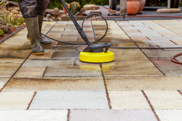 Playground Equipment Cleaning in Cloverdale, CA